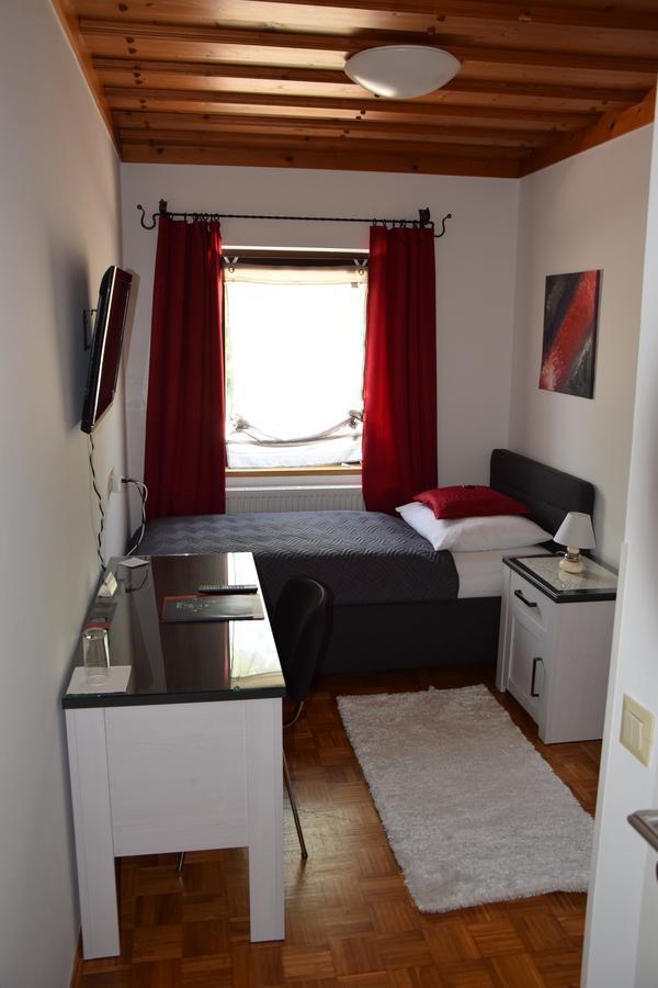 Landgasthof Steinmuehl Hofbauer Fruehstueckspension Und Campingplatz Waidhofen an der Ybbs Extérieur photo